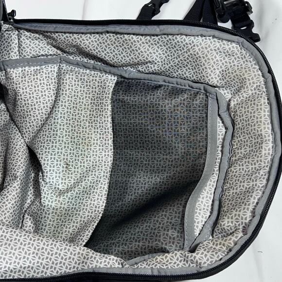 Knack Backpack Series 2 Laptop Travel Carry On Bag Small Expandable Black - Picture 8 of 16